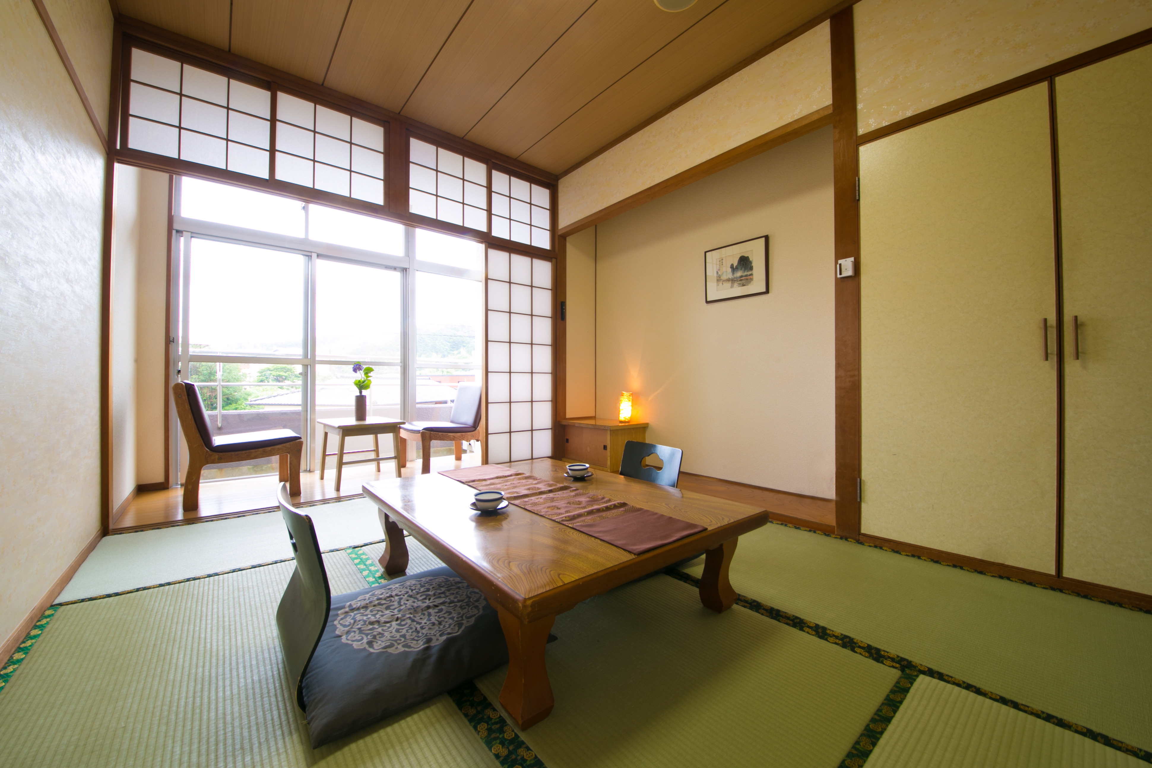 Japanese Room 6 tatami mats + indoor terrace